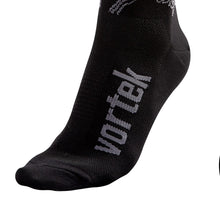 Load image into Gallery viewer, Gravity MTB Socks
